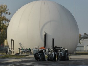 ruhleben - gas holder w original 